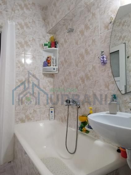 Apartament 3 camere decomandat - Poză 7