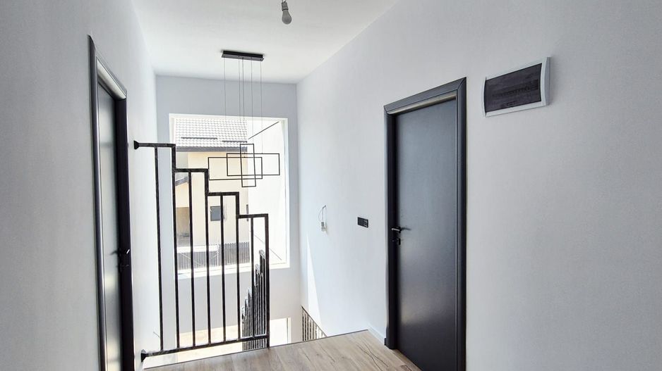 Vila TUNARI MODERNA, Luminoasa, Zona EXCELENTA - Poză 5