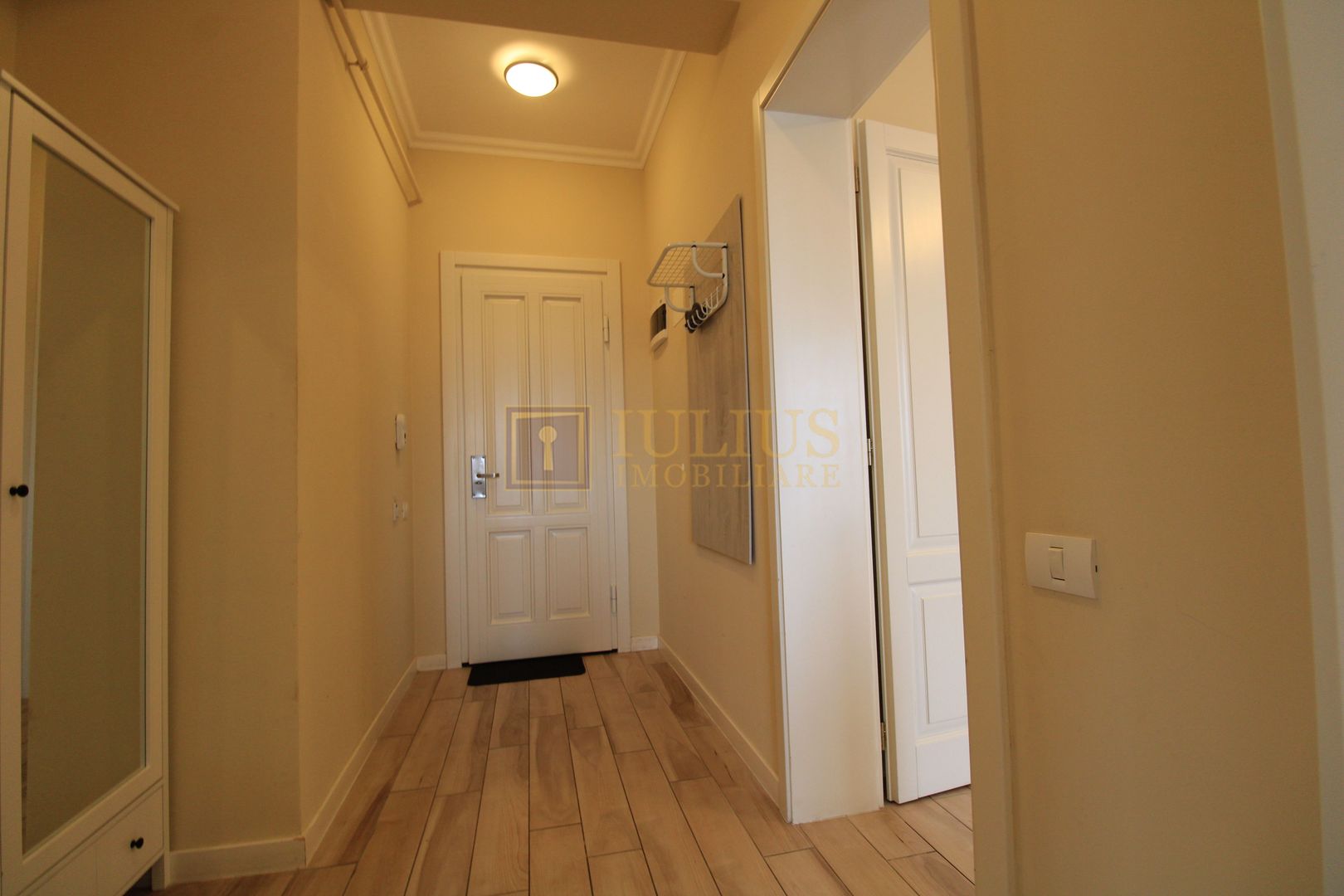 Bloc nou, loc de  parcare-langa Dumbrăvița - Poză 8