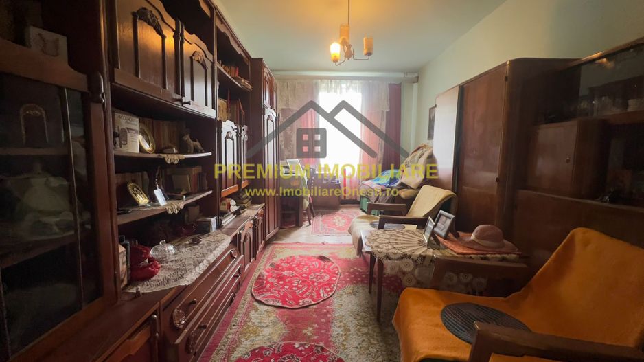 Apartament 3Camere de Vânzare – Zona Qvartal, Onești - Poză 3