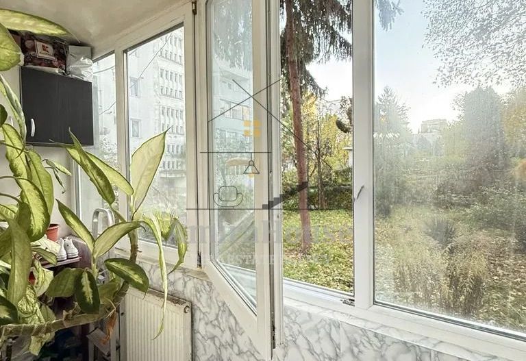 Apartament 3 camere si balcon zona Constantin Brancusi - Poză 17