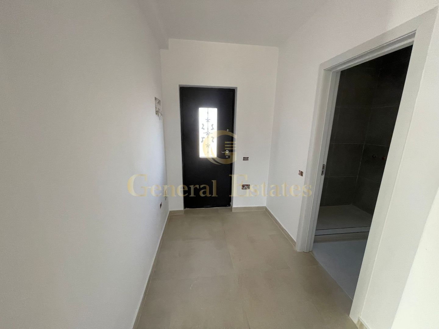 Casă individuală de vânzare – Cartier Izvor, Tărlungeni  Brașov - Poză 6