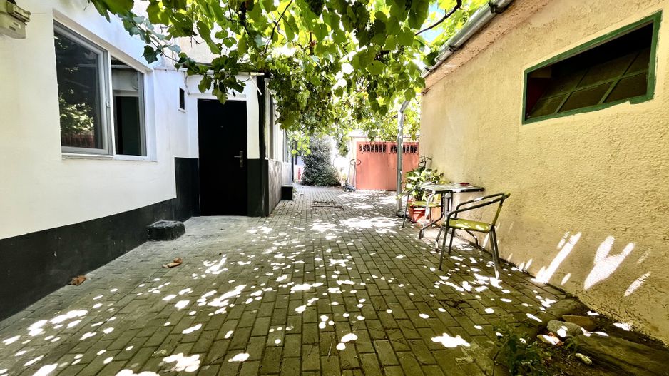 Apartament 2 camere, primitor, cu garaj, in zona Centrala-Universitate - Poză 19