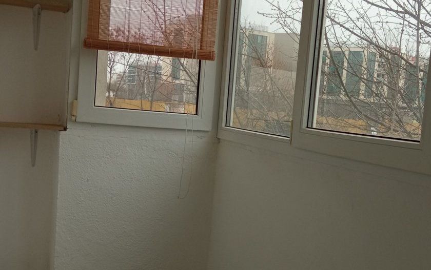 Închiriez apartament 3 camere nemobilat Str Avionului Sector 1 - Poză 3