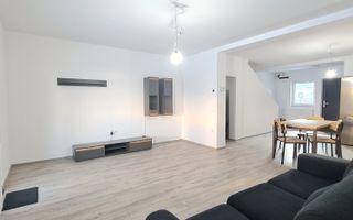 Casa semimobilata semiutilata in Cartier Izvor Tarlungeni Brasov - Poză 2