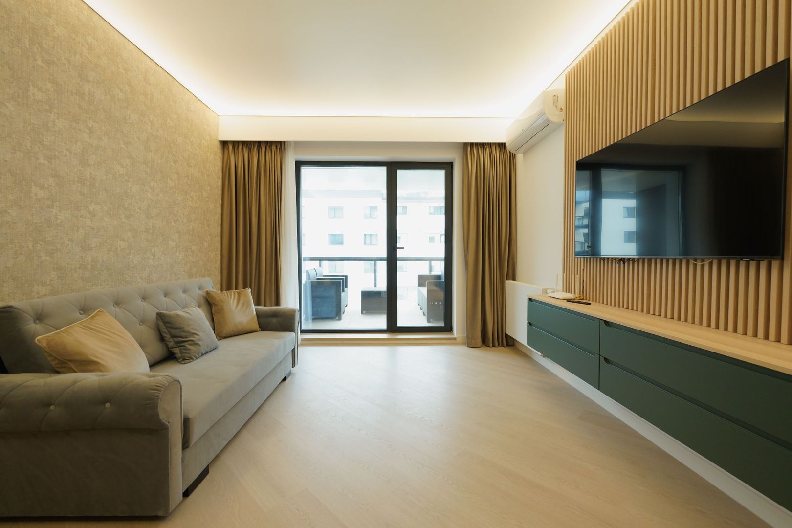 2 Camere + Parcare, Cortina North, Porsche Pipera - Poză 3