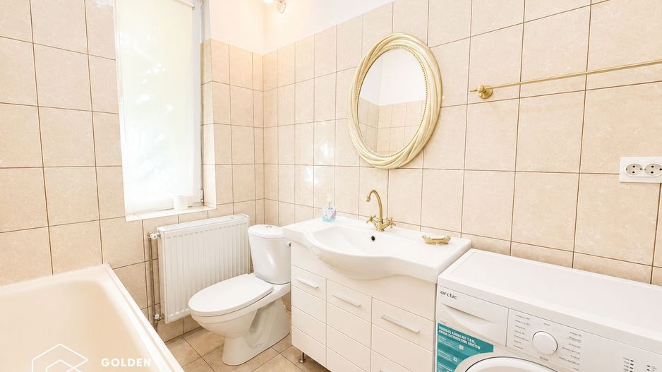 Apartament la casa cu 3 camere, zona Centrala - Poză 14