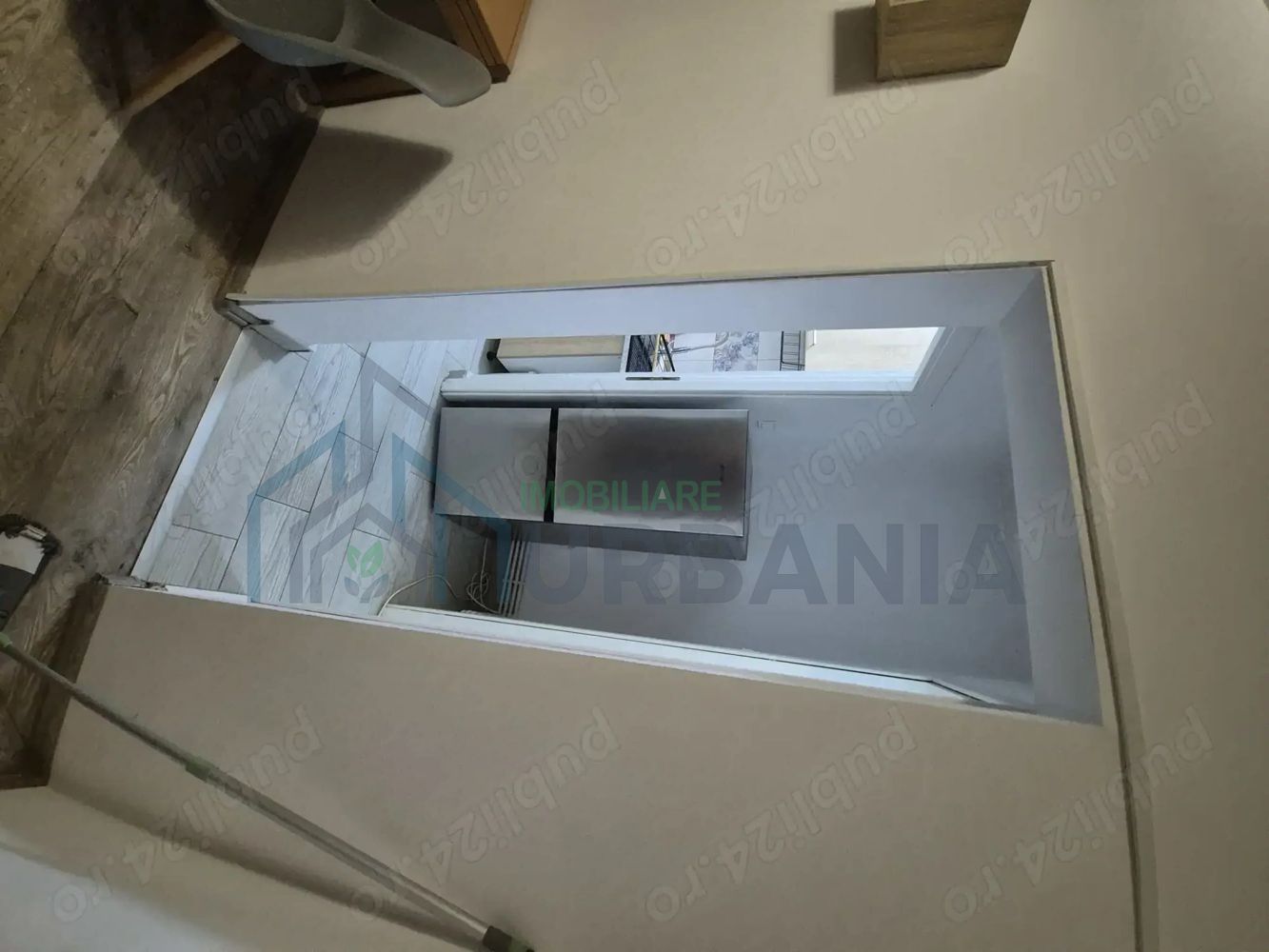 De închiriat apartament cu 2 camere Podu' Ros - Poză 2