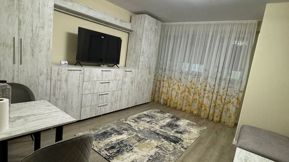 GARSONIERA GIULESTI, PARCARE, BLOC NOU, CENTRALA, BUCATARIE INCHISA - Poză 2
