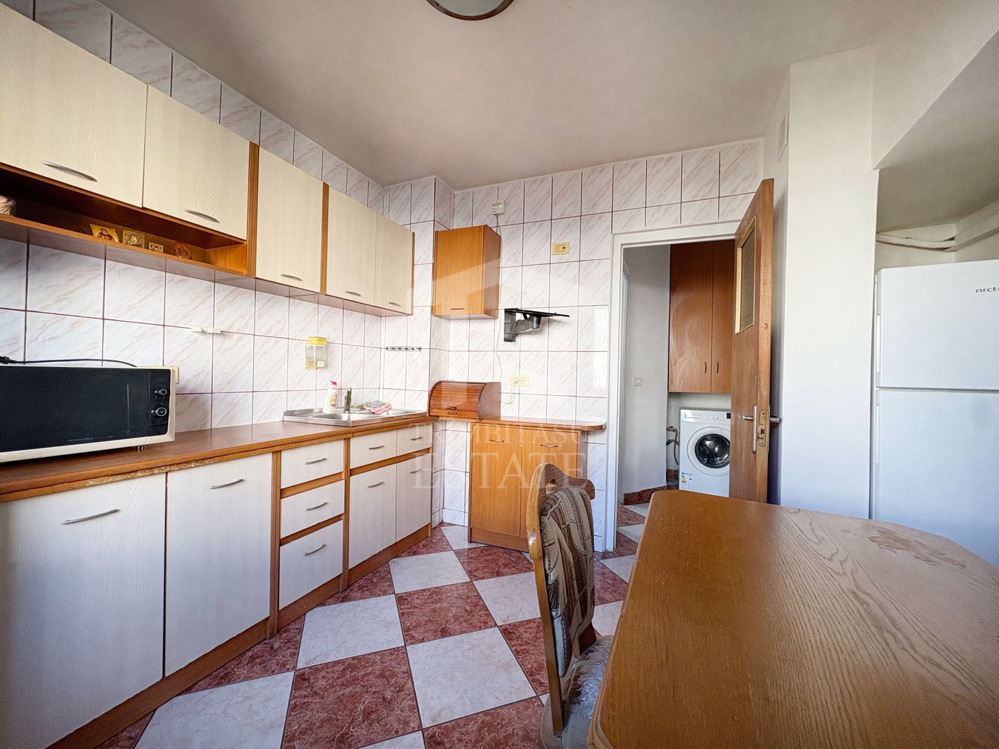 2 camere decomandat Dristor Metrou 53mp+ balcon 5mp et 6/10 bloc 1978 - Poză 3