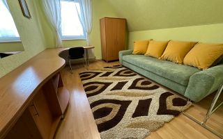 Chirie, apartament 4 camere, strada Codrul Cosminului, Centru - Poză 6