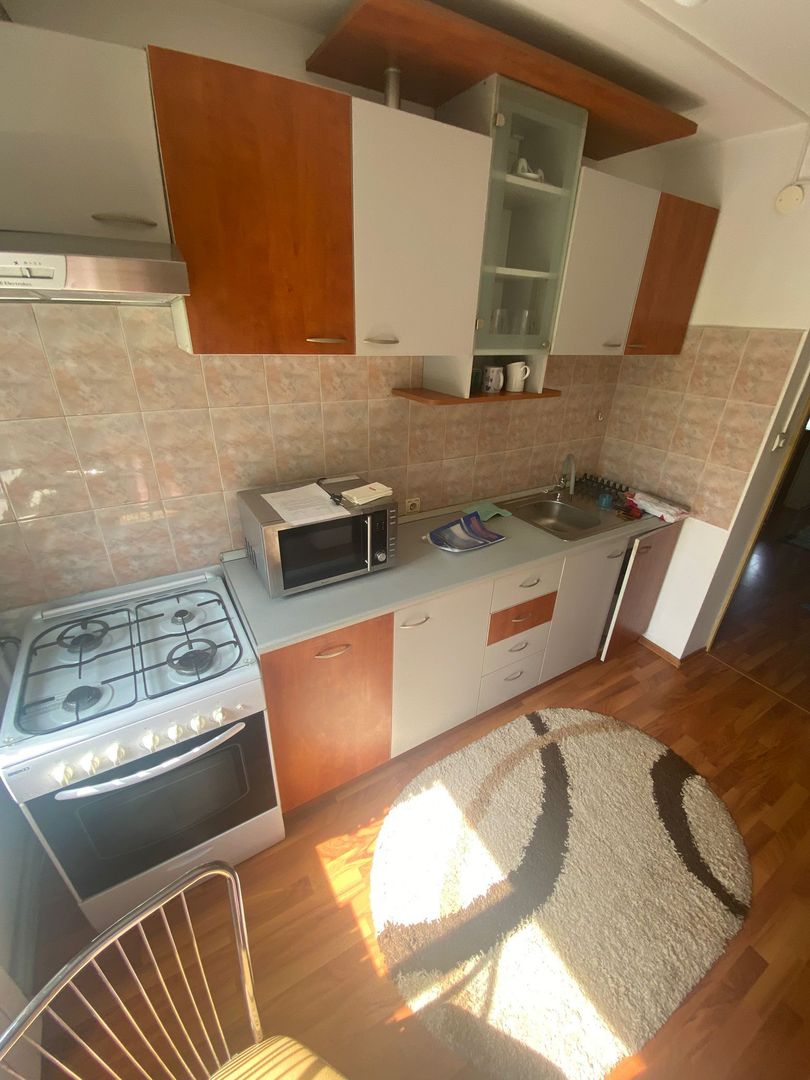 AP. 3 CAMERE - RAHOVA, CENTRALA PROPRIE, BUCATARIE INCHISA, PARCARE - Poză 11