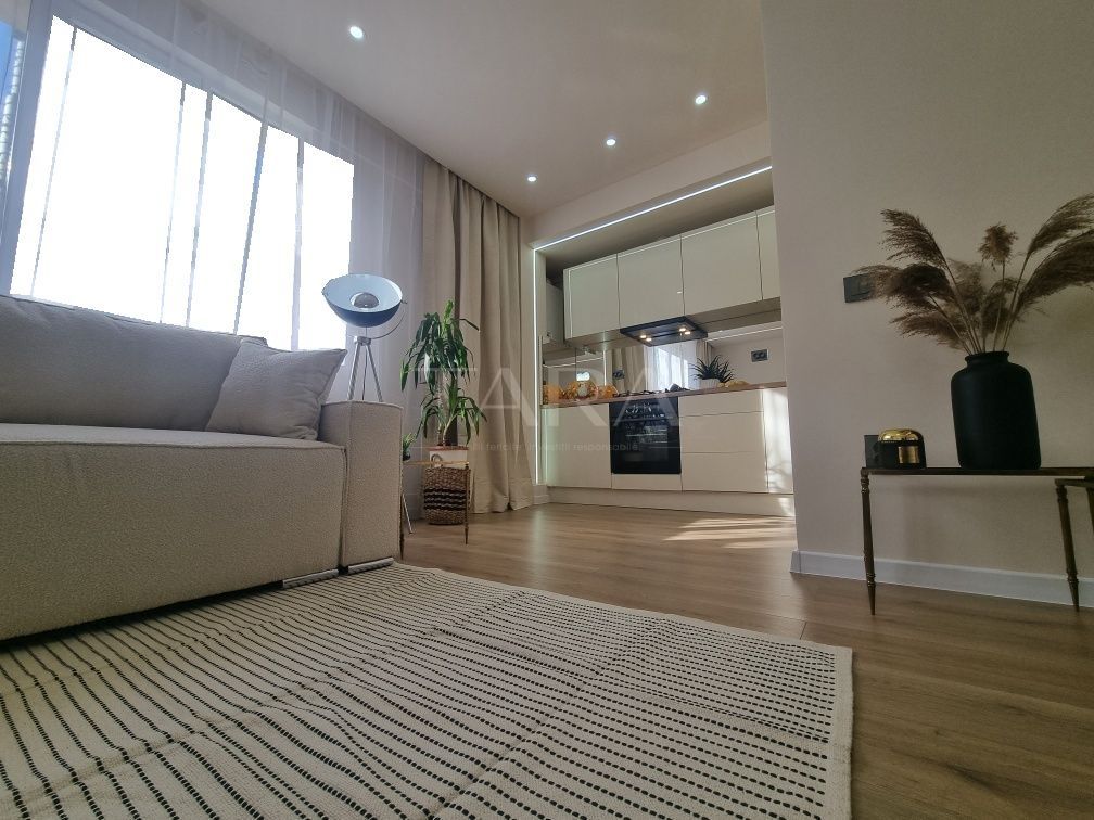 Oportunitate rară în zona ultracentrală, 2 camere, complet renovat. - Poză 5