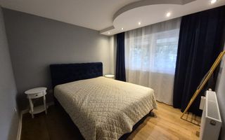 Apartament 3 camere zona Lipovei  etaj 2 cu centrala - Poză 4