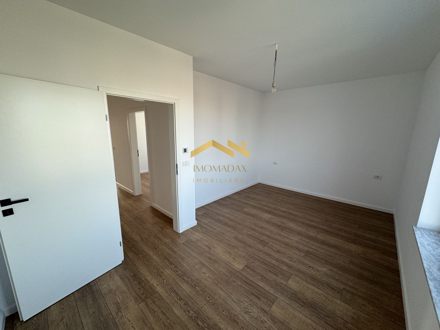 Bucovăț-Duplex P+E-4 Camere - Poză 15