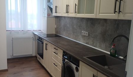 Apartament 2 Camere | 62Mp | Decomandat | Loc de Parcare | Balcon | Renovat