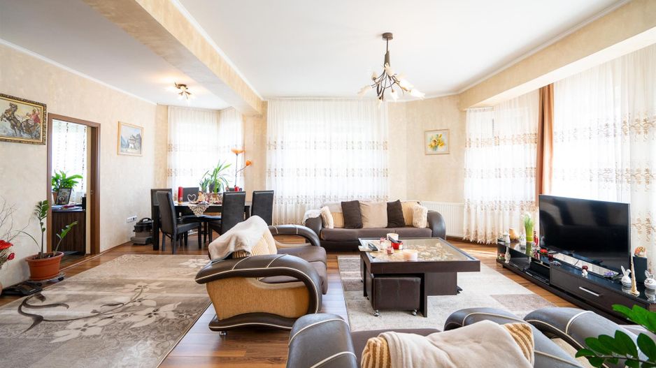 Casa de vanzare P+M Paleu - Poză 2