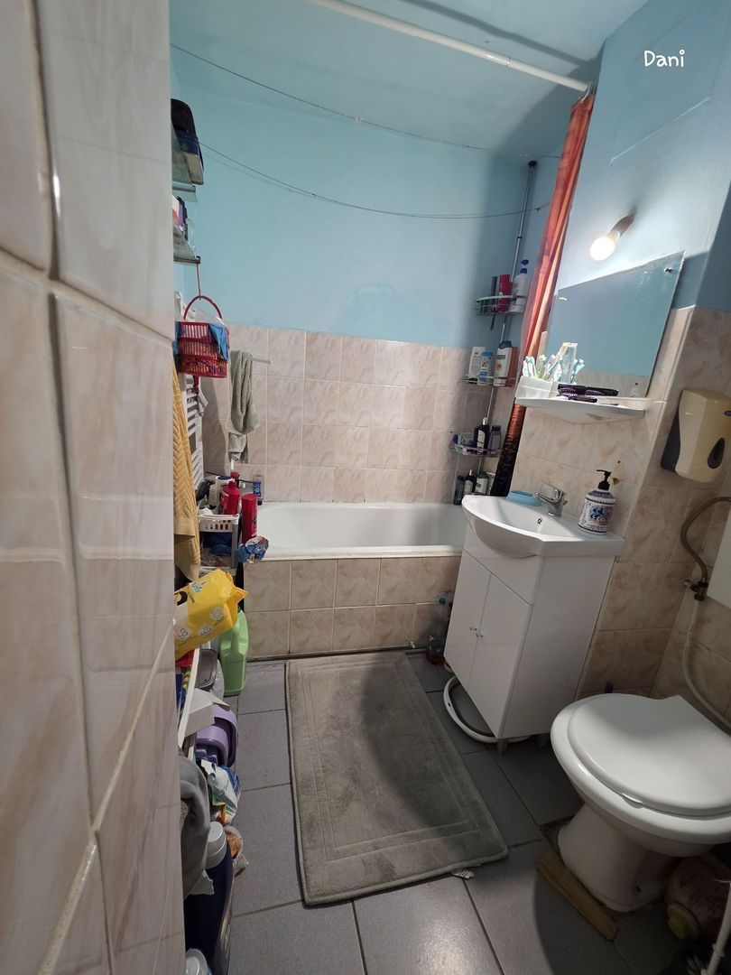 Vand Apartamnet 2 camere decomandat - Poză 7