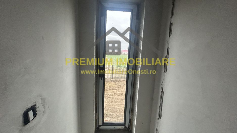 Casa la gri in Onesti - Poză 8