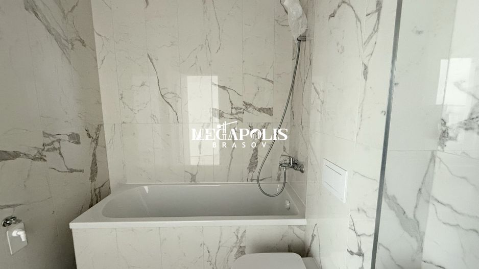 Vinzare Penthouse FINALIZAT SI INTABULAT BRASOV ZONA TRACTORUL - Poză 16