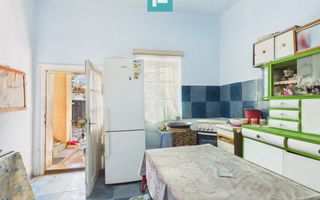 Casă din cărămidă cu teren 639 mp, Lipova - Poză 9