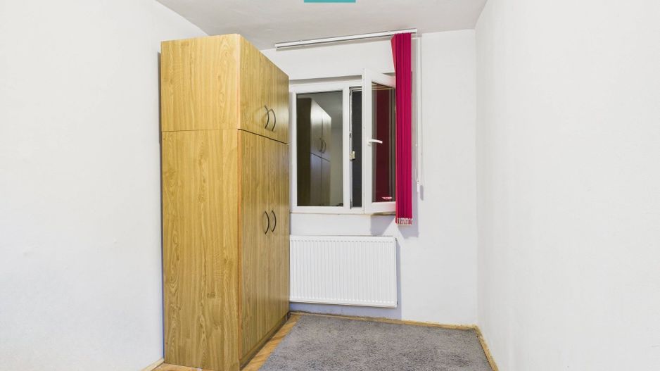 Apartament cu 3 camere,  2 balcoane Calea Șagului - Poză 10