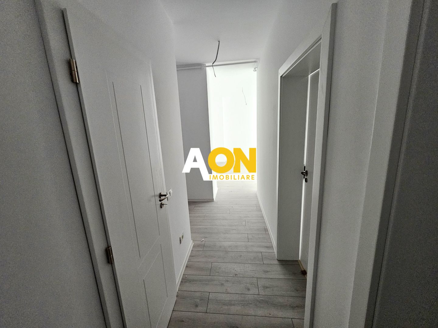 Apartament cu 3 camere, etaj 1, bloc nou 2025, cu parcare - Poză 8