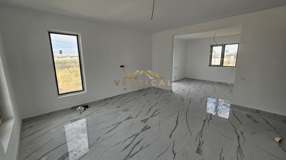 Casa parter 3 camere - comuna Berceni - Poză 10