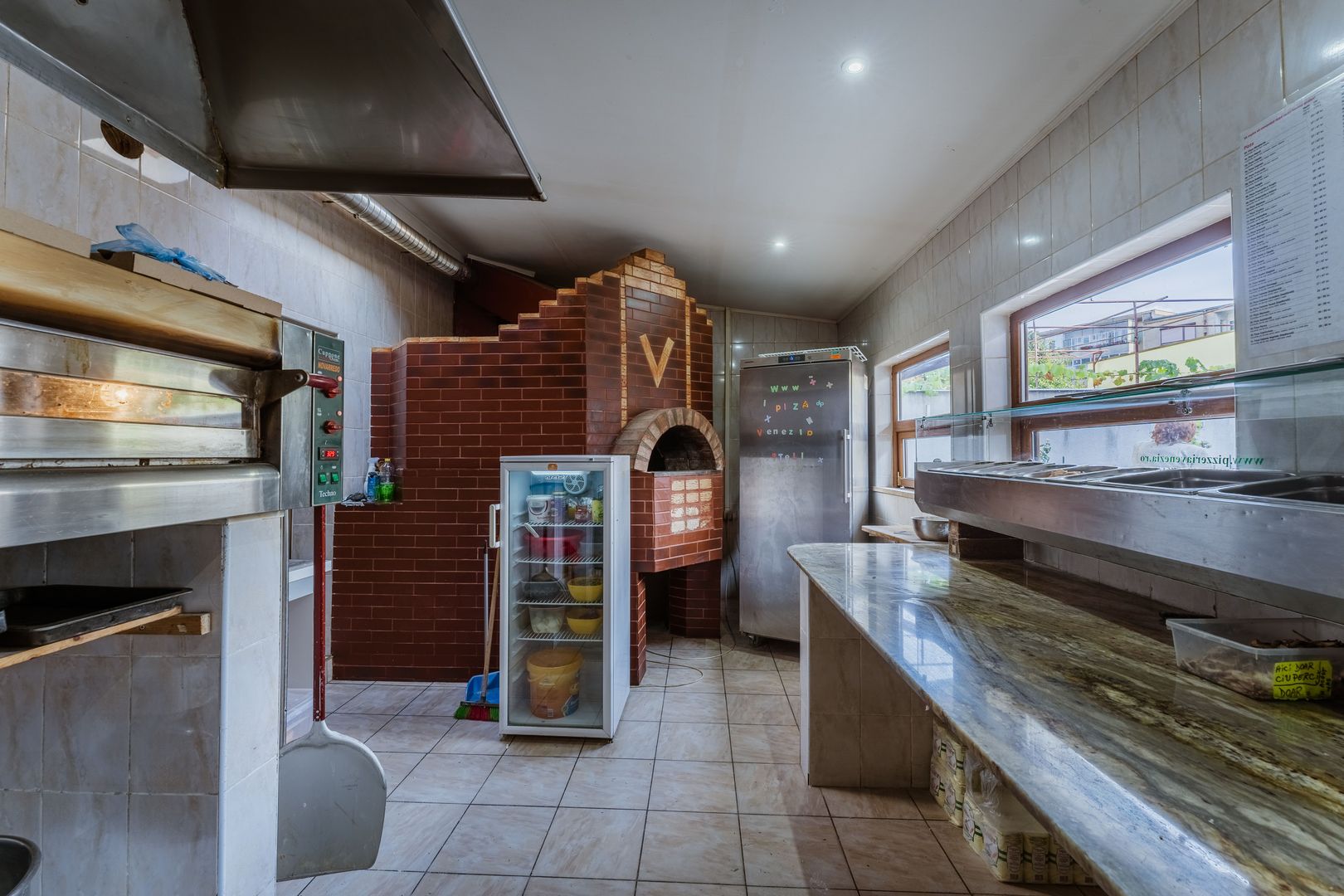 Afacere HoReCa de preluat – Pizzeria Venezia, Arad - Poză 17