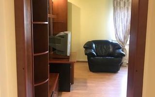 Apartament cu 3 camere Steaua etaj 2 - Poză 3