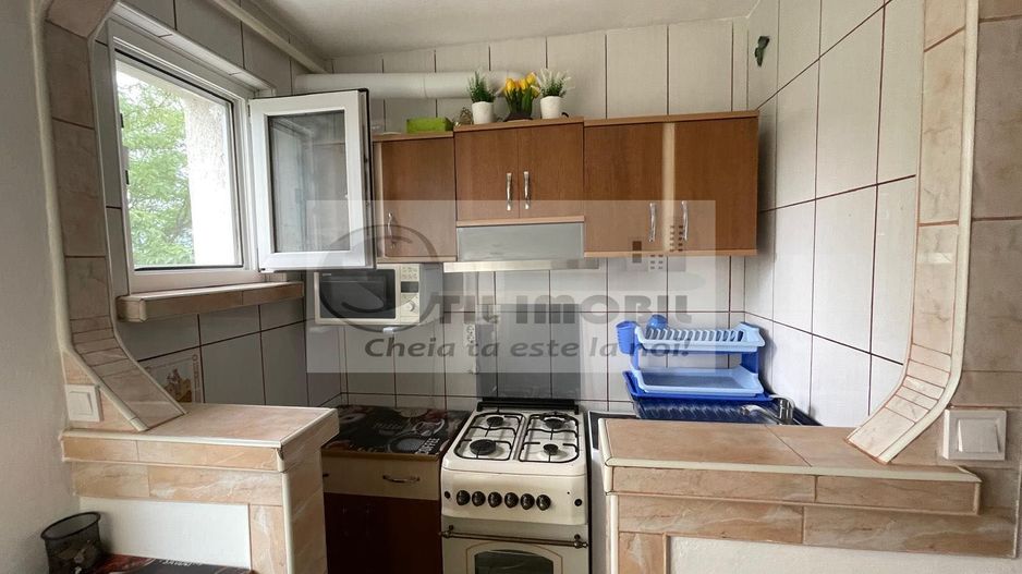 Apartament 2 camere nedecomandat, Tatarasi,complex-Ciurchi, 51000 euro - Poză 8