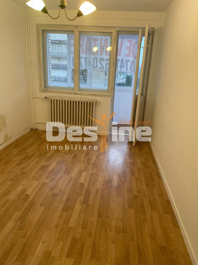 Apartament 3 camere semidecomandat , Bd. 1 Mai ,Sector 6 , - Poză 3