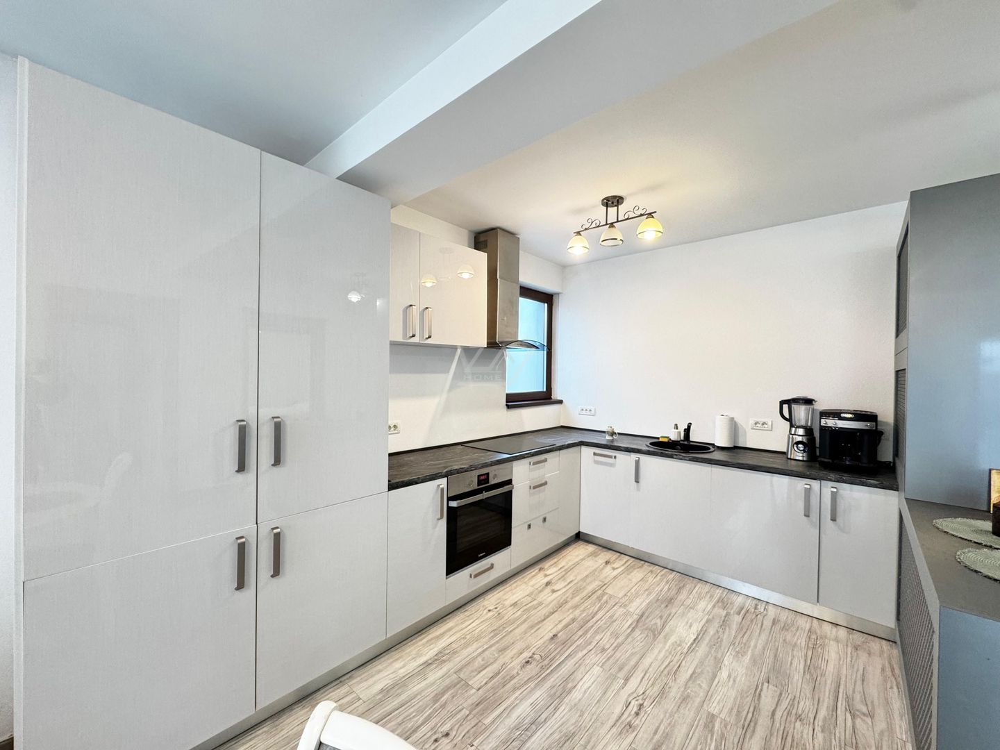 Apartament cu 3 camere spatios. Braytim CF Timisoara. Parcare - Poză 5