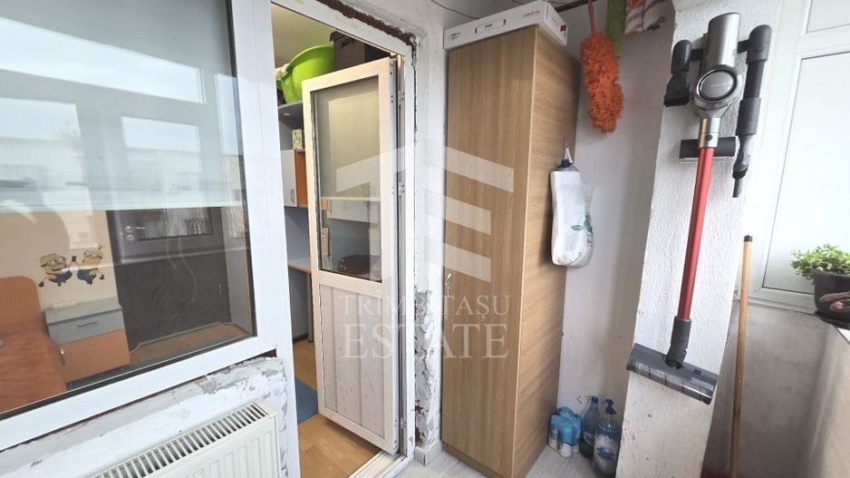 INEL I - Apartament cu centrala pe gaz, loc de parcare si pod de 60 mp - Poză 37