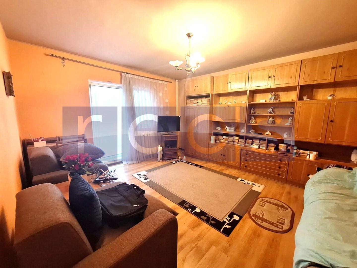 105000 EURO | APARTAMENT 2 CAMERE PARC SEBASTIAN | BLOC 1988 - Poză 3