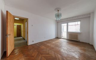 2 camere decomandate, Banat – etaj 2, centrală proprie, zonă excelentă - Poză 6