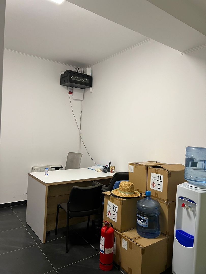 SPATIU BARTOLOMEU SHOWOORM - Poză 11