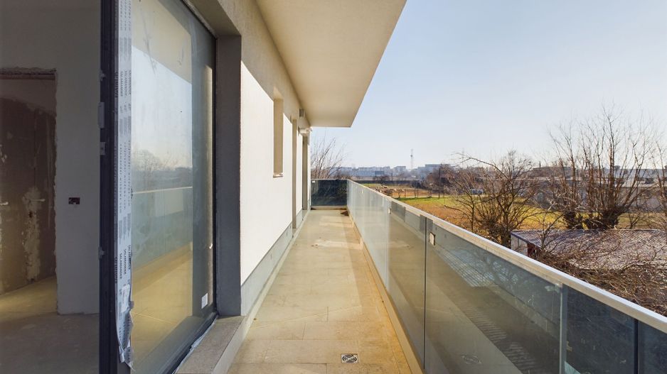 Apartament cu 4 camere in zona Sisesti - Poză 1