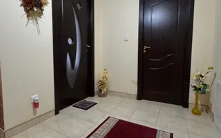 Casa de vanzare P+1, 4 Garaje, Vetis - Poză 16