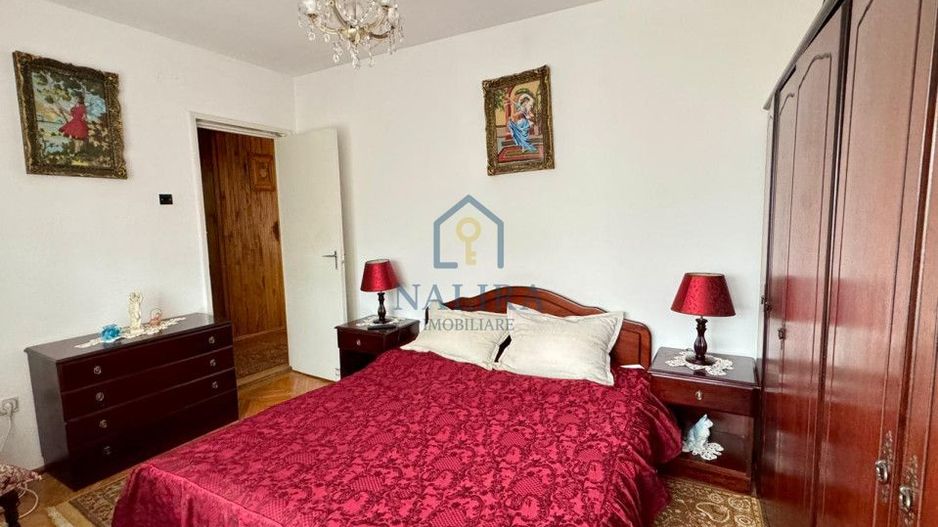 Apartament de vanzare Sasar 4 camere de vanzare — Sasar - Poză 2