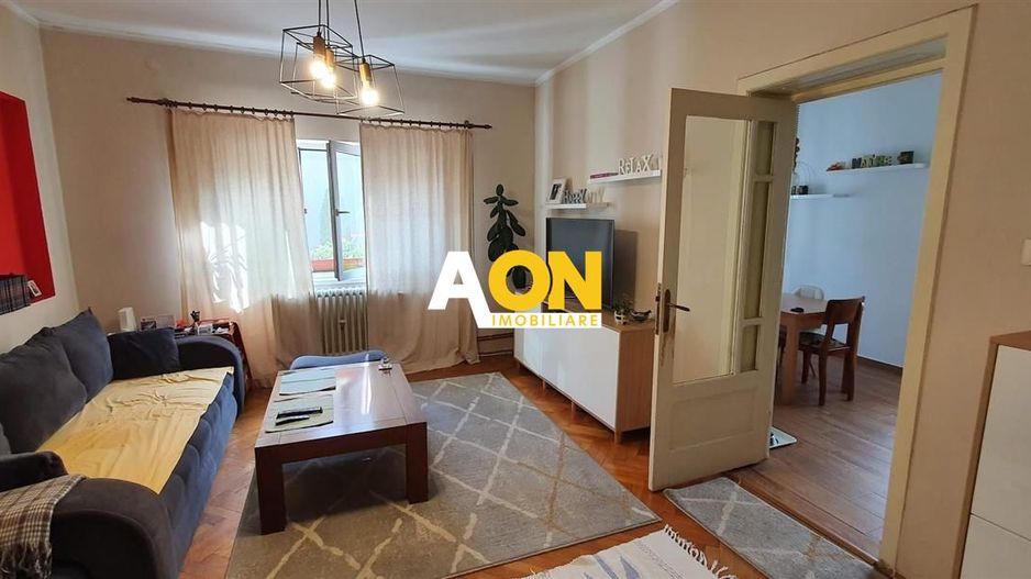 Casa 3 camere, 1259 mp teren, zona Centru - Poză 12