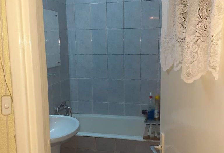 Apartament 4 camere, etaj 1, zona DONICI; - Poză 3