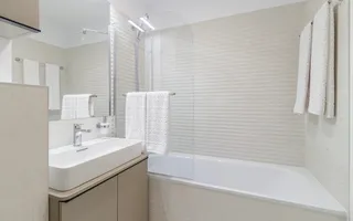 Apartament 2 Camere / LUX - Up-site by Atenor / Parcare EV / Piscina - Poză 15