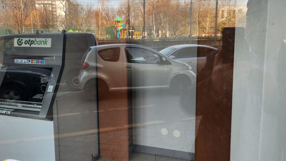 Spatiu Stradal Mihai Bravu 25 mp - Poză 13