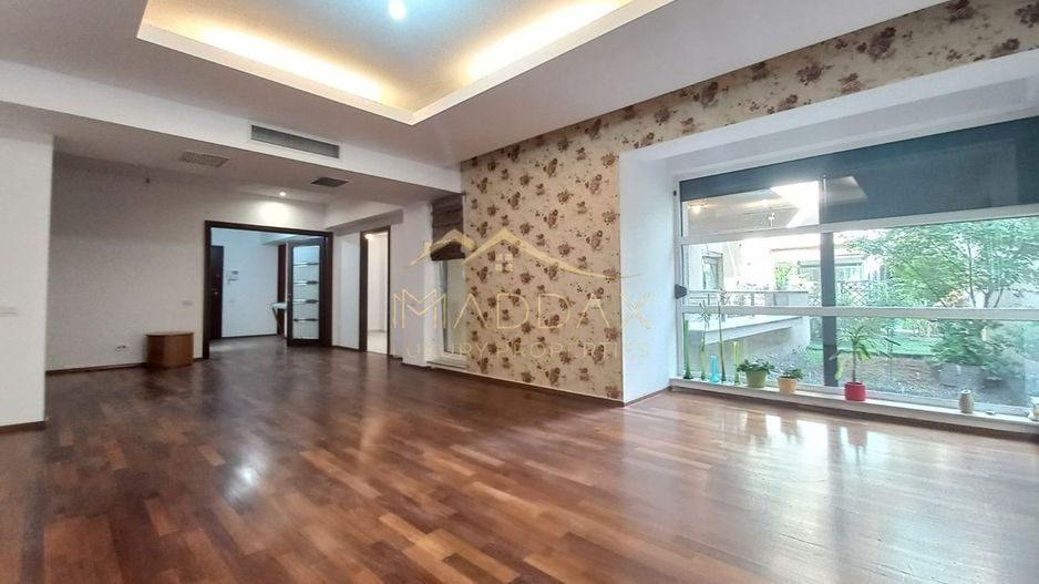 Apartament cu 3 camere *140mp*// 2 locuri de parcare // Nordului - Poză 2