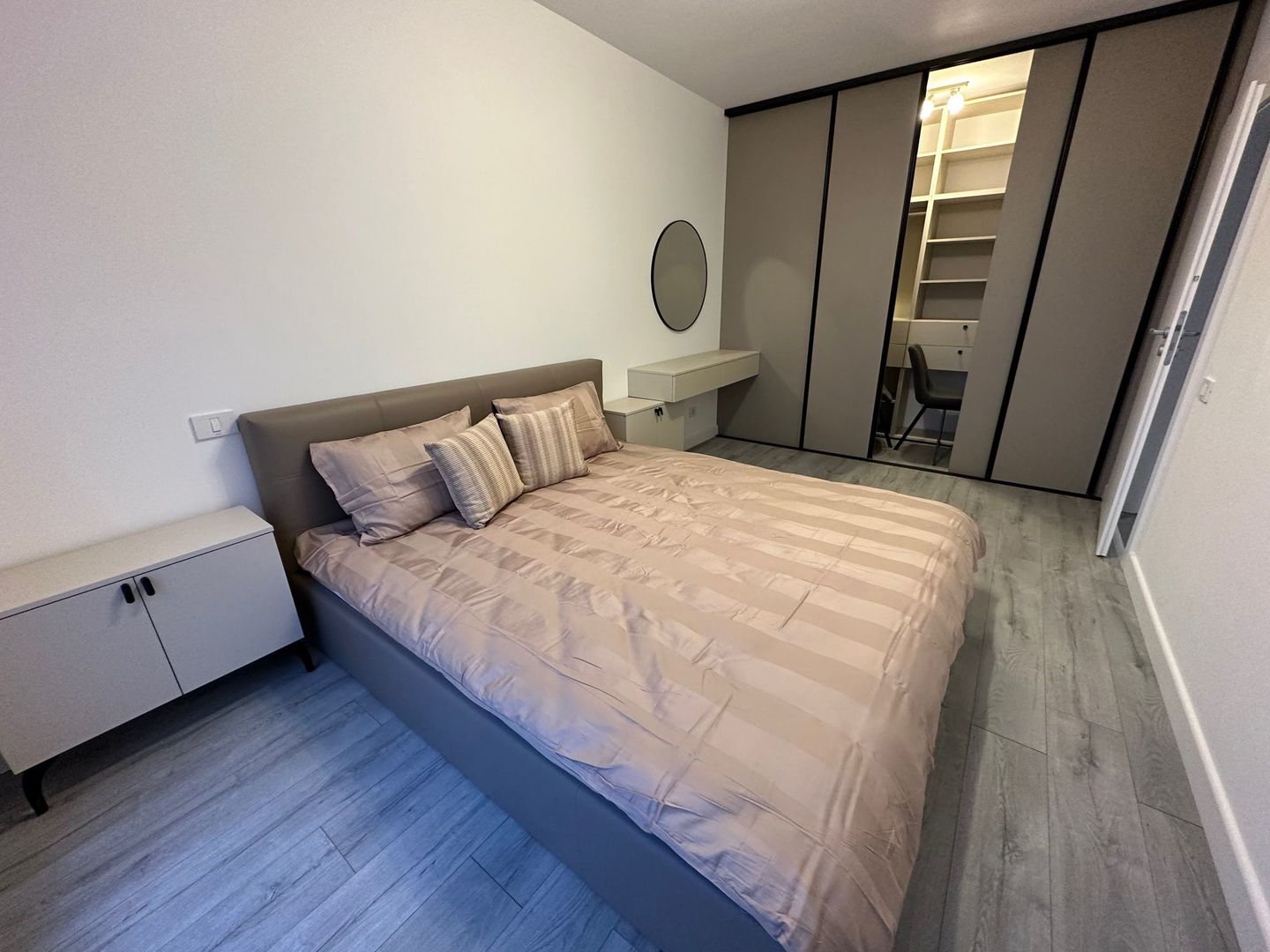 Apartament 2 camere cu parcare subterana - Poză 8