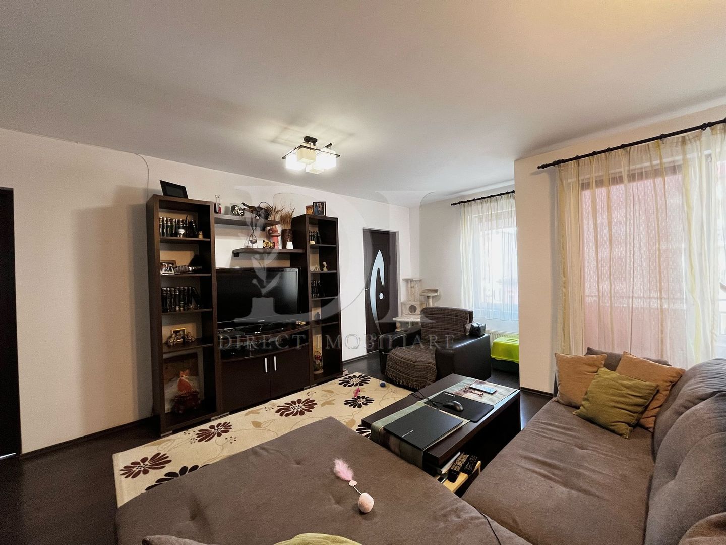 Apartament de 3 camere | de vanzare | Parcare inclusa - Poză 16