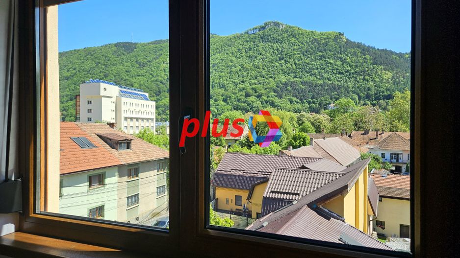 Casa deosebita cu 6 camere Central Brașov - 210 mp - Poză 20