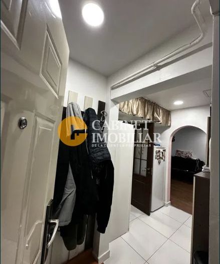 3 Camere Renovat - Etaj 2 - Zona Alexandru Cel Bun - Poză 8