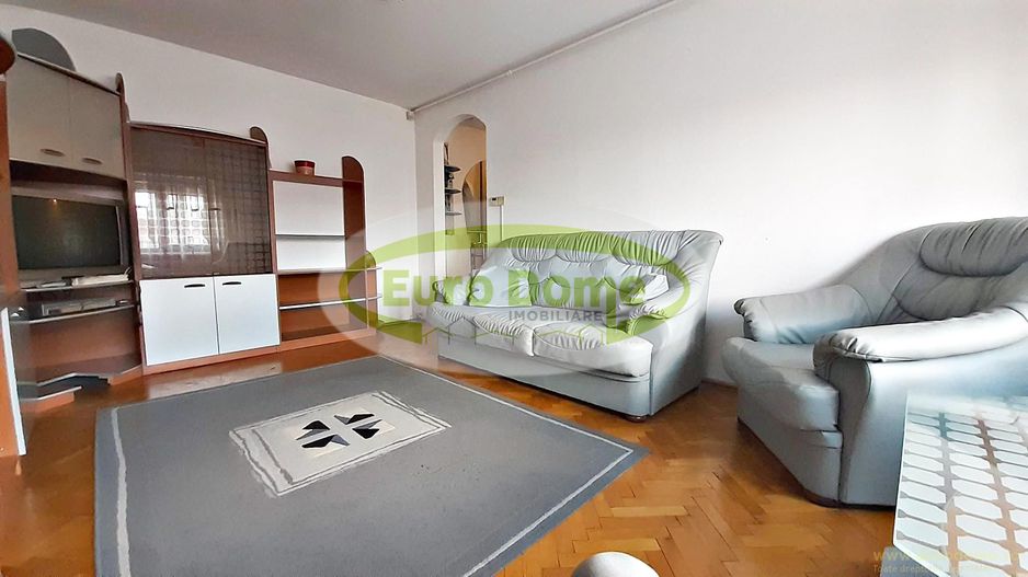 Grivitei ,zona Colinei apartament mobilat si utilat complet - Poză 1